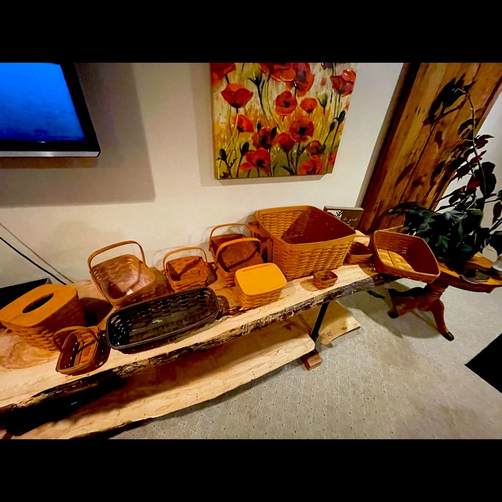 Beautiful Authentic Longaberger Baskets from Dresden.